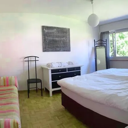 Διαμέρισμα Charmantes Appartment Zollikofen